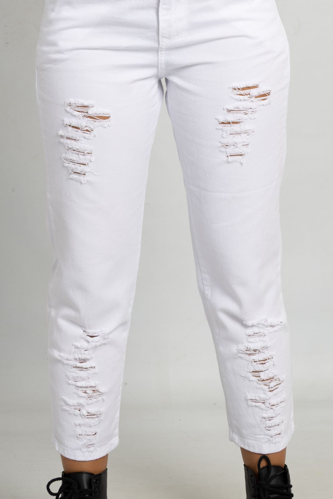 Art. 130 | MOM Blanco con rotura