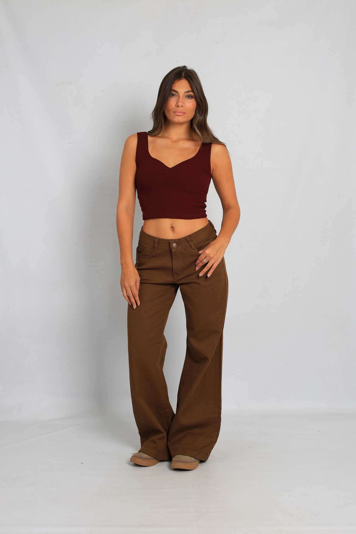 Art. 734 | Wide Leg Marrón Tiro Medio