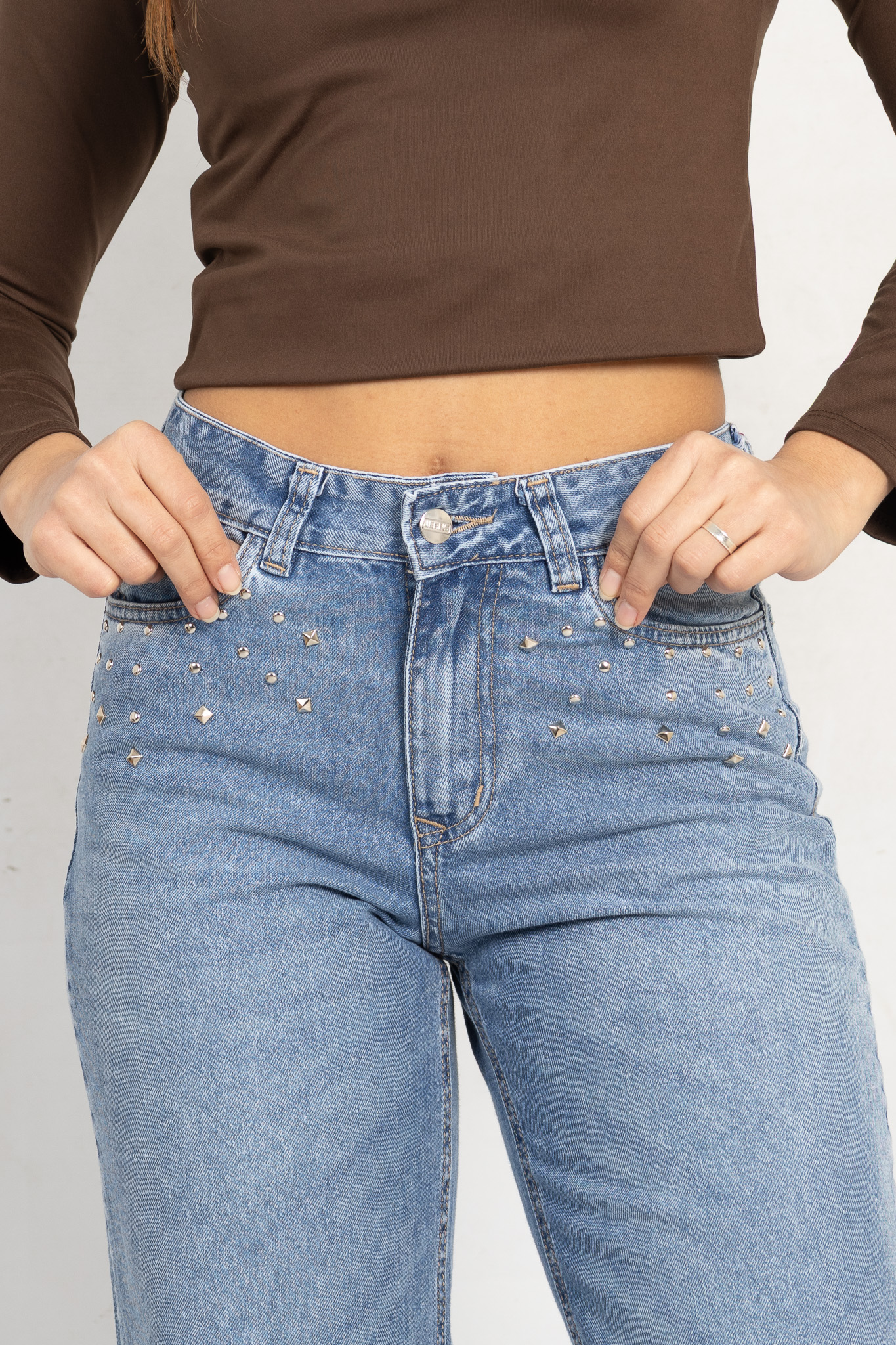 Art. 794 | Wide Leg Nevado con tachitas bolsillo TA