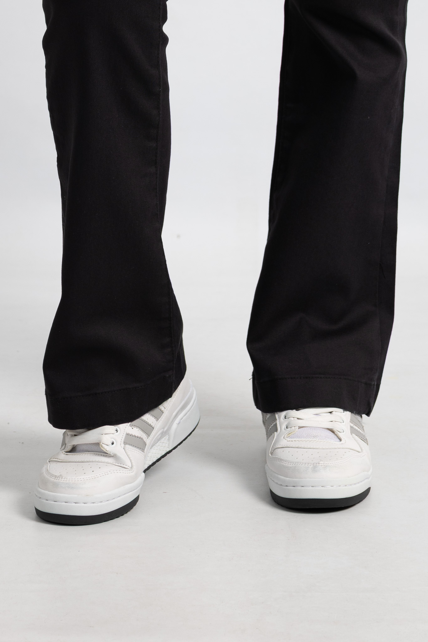 Art. 787 | Oxford Negro Clasico TM