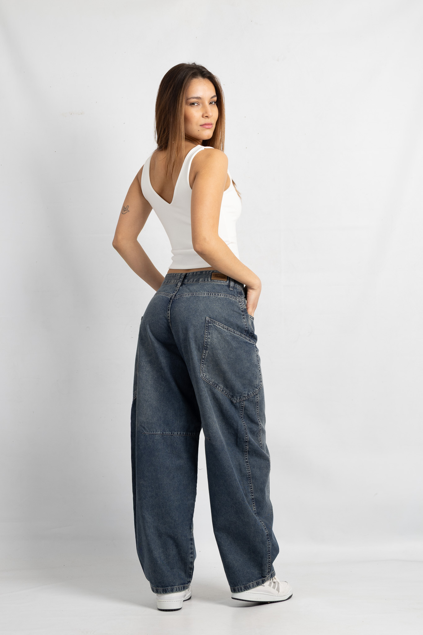 Art. 820 | Barrel Oxido Bolsillo Lateral Oversized TM