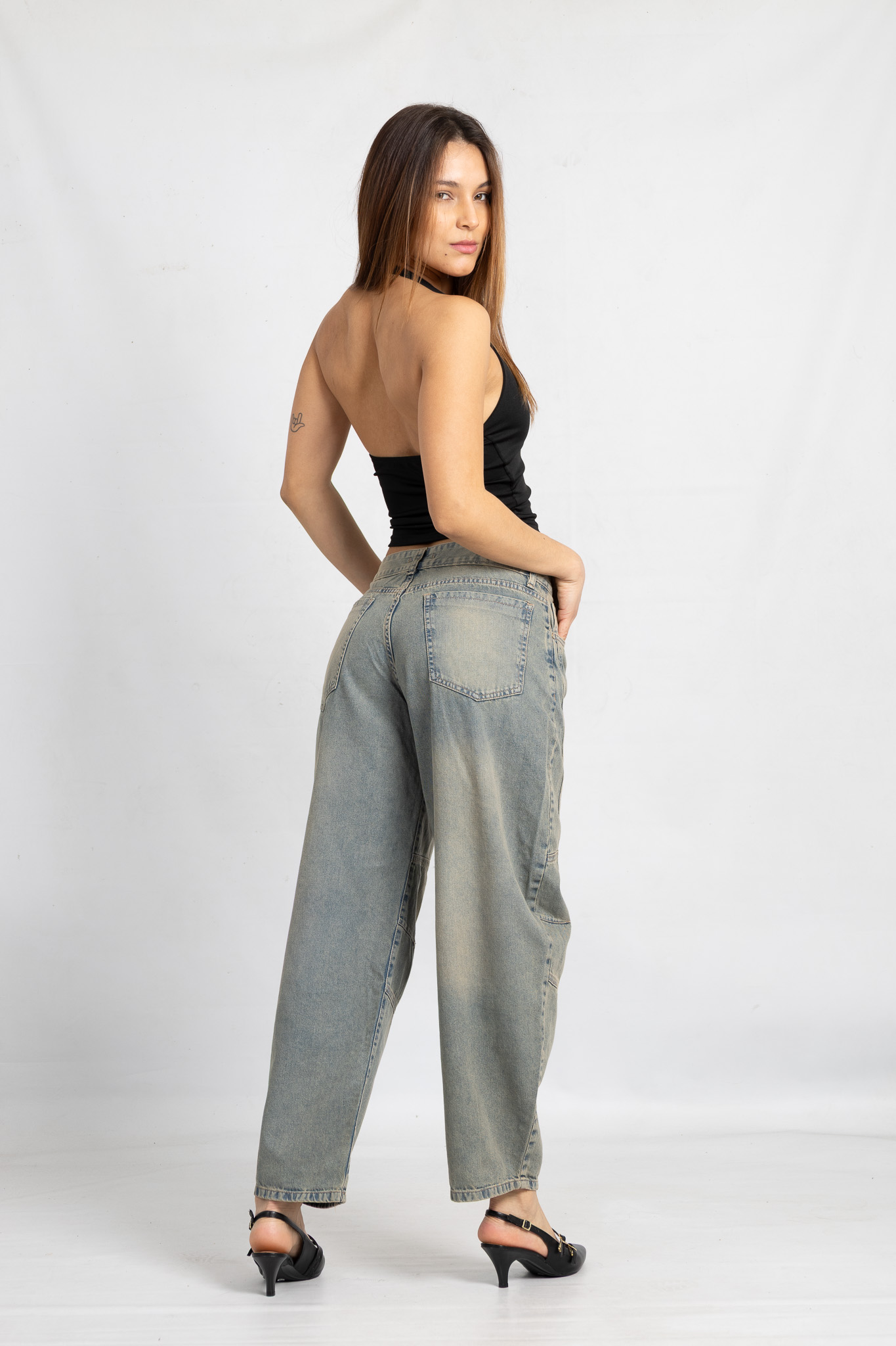 Art. 826 | Barrel Oxido Matizado Pinza y detalles TM