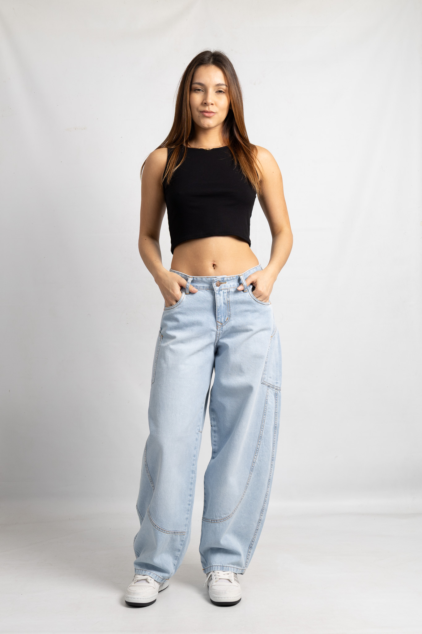 Art. 832 | Barrel Nevado Claro Bolsillo Lateral Oversized TM