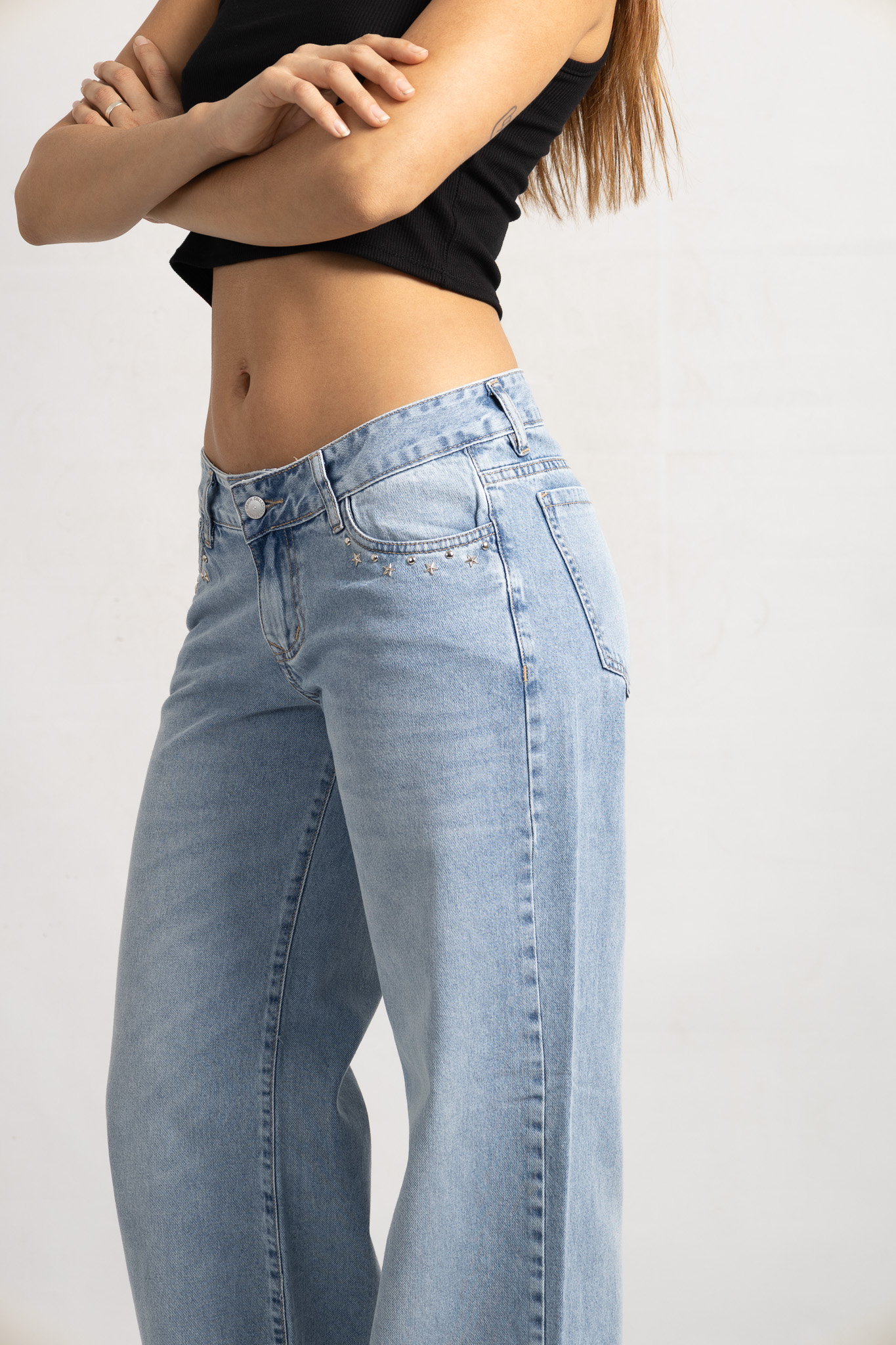 Art. 829 | Wide Leg nevado con tachitas TB