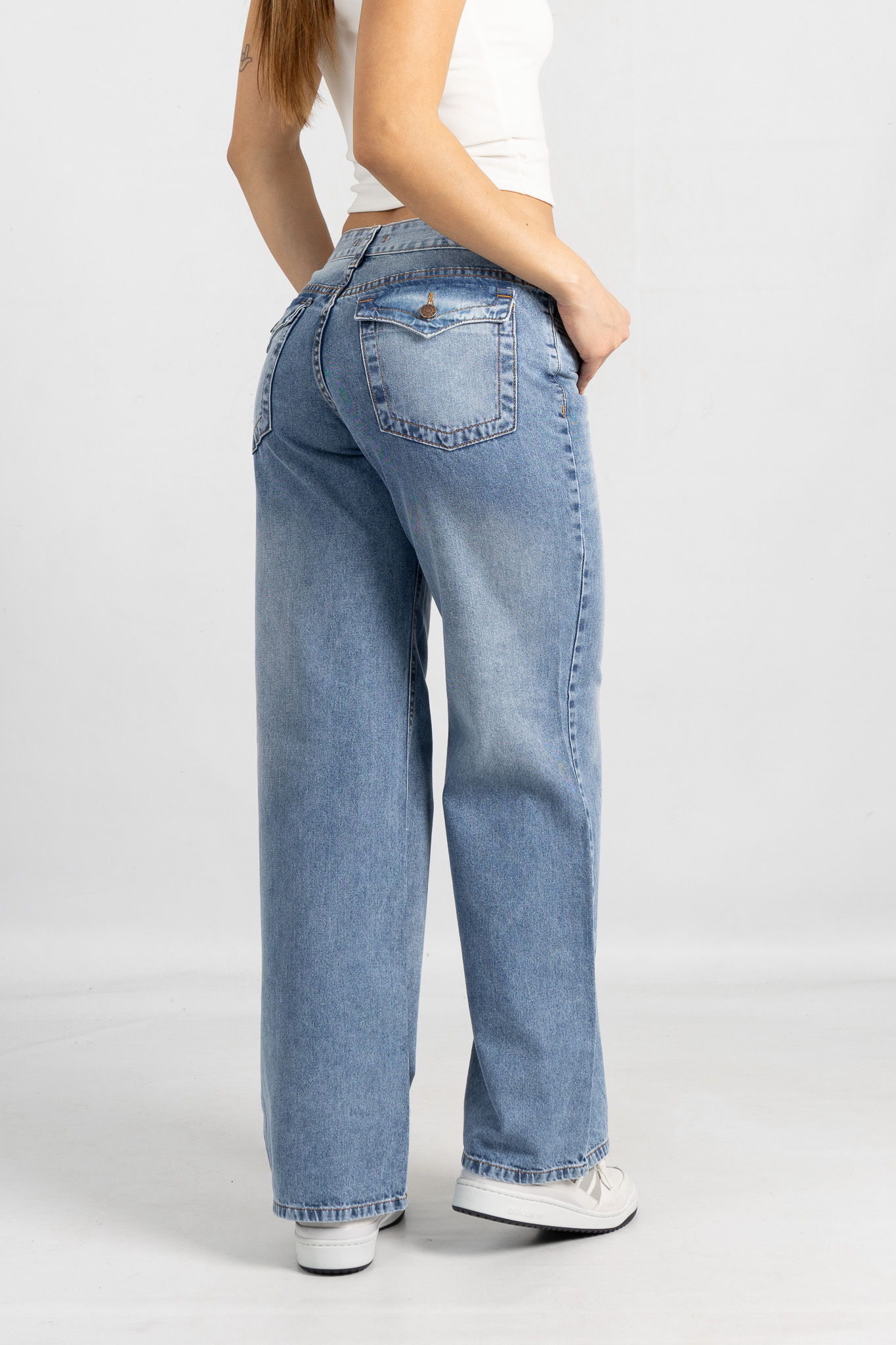 Art. 844 | Wide Leg Nevado bolsillo con tapa TM