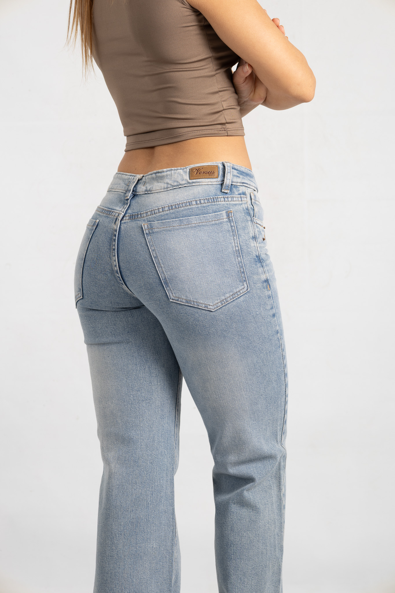 Art. 846 | Wide Leg Semi-Elastizado Oxido Matizado con tachitas