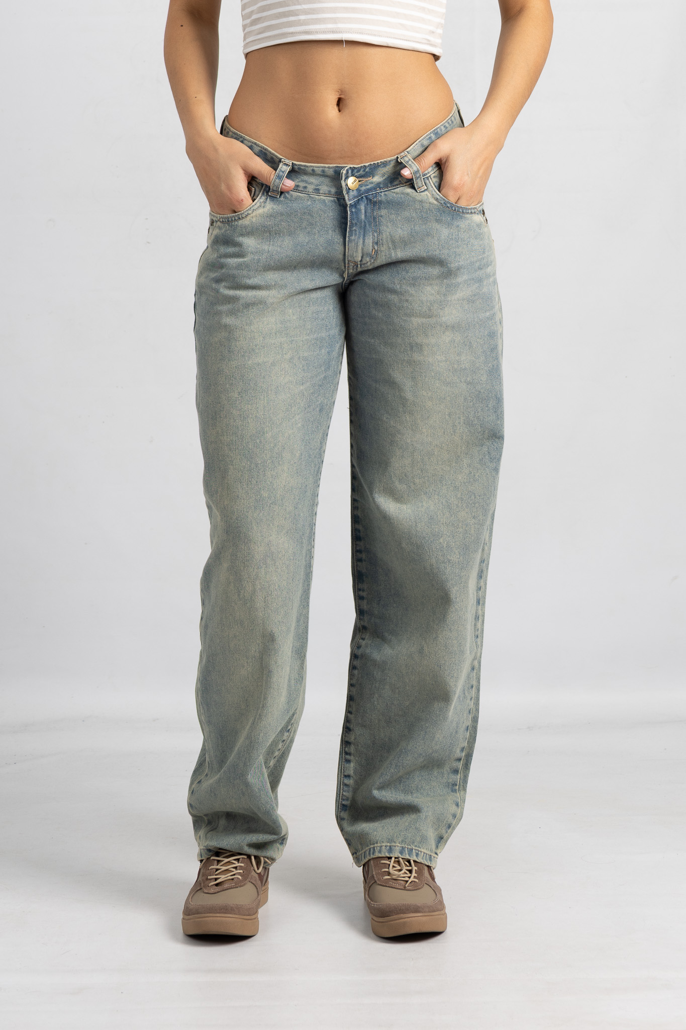 Art. 851 | Skater Oxido matizado con detalle en bolsillo TB