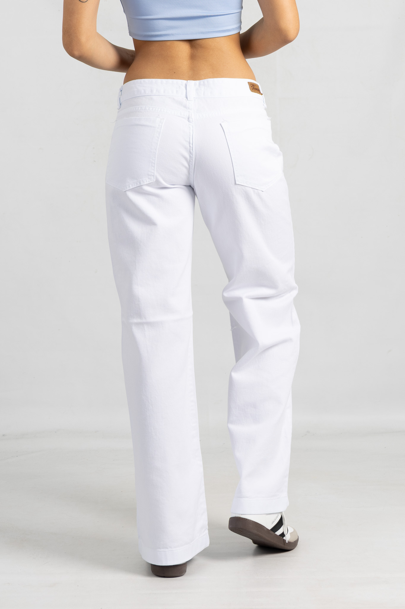 Art. 856 | Wide leg blanco clasico boteado ancho TB