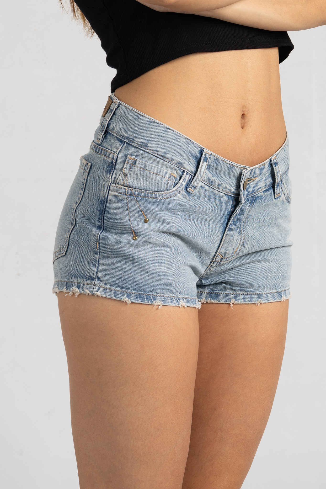 SH-150 | Short Oxido Matizado Detalles en los bolsillos TB