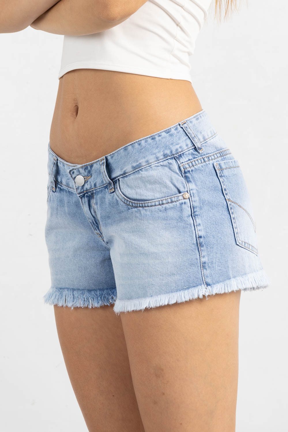 SH-159 | Short Nevado Clasico Desflecado ETB