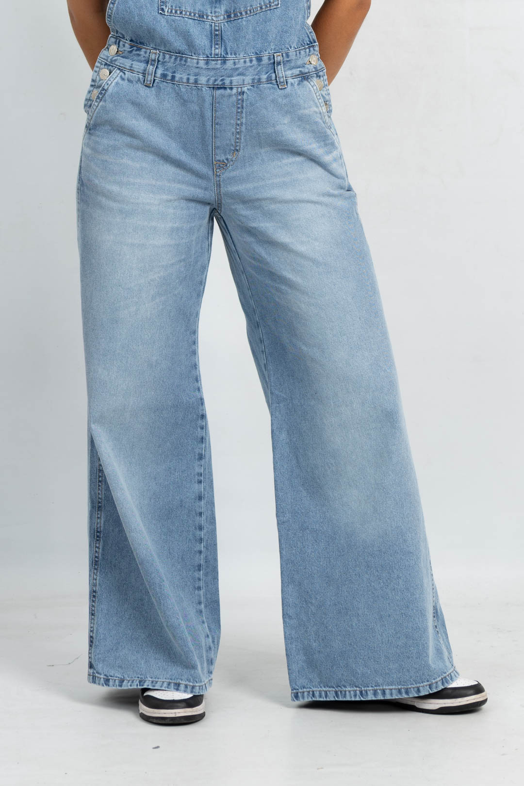 Art. 869 | Jardinero Nevado Wide