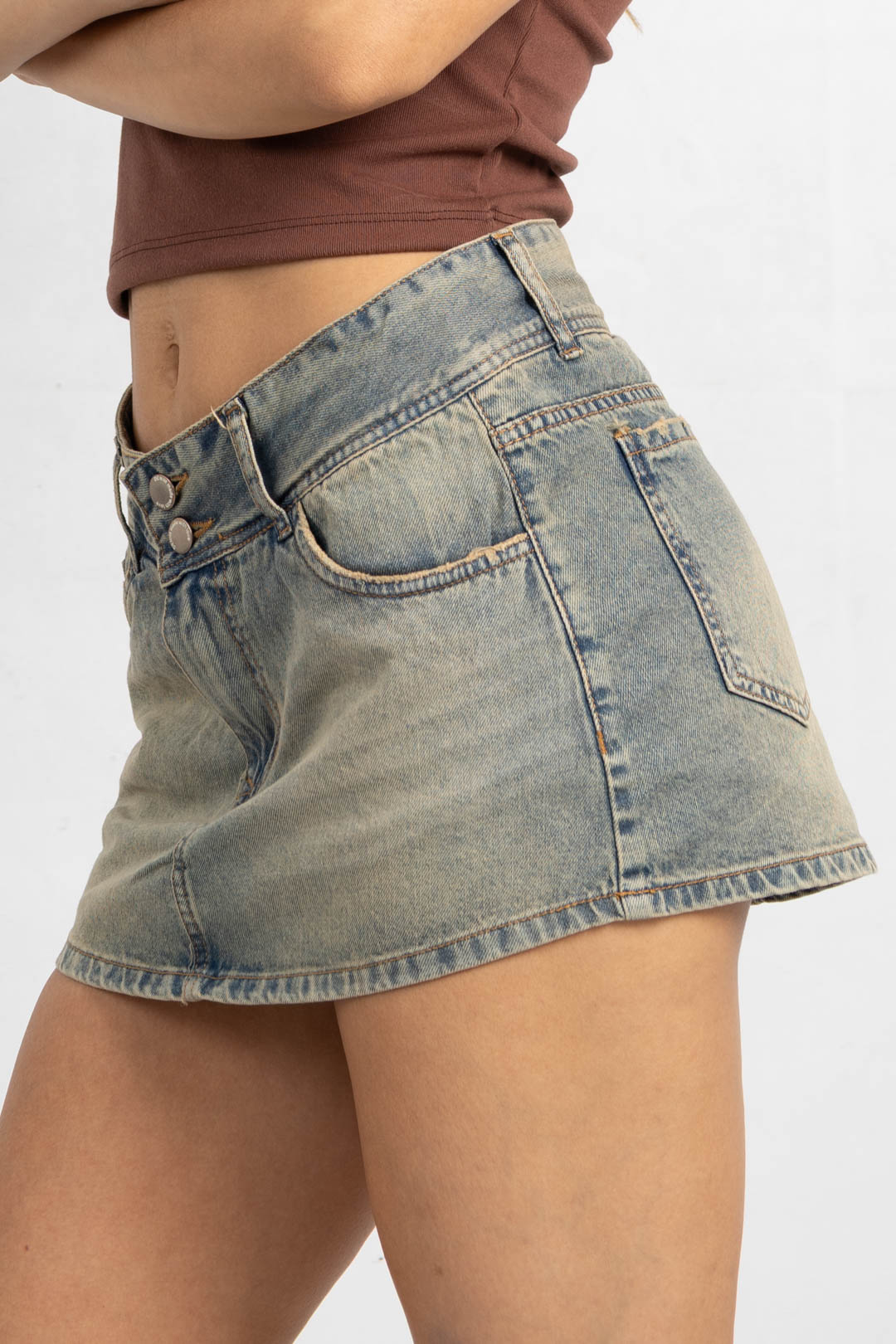 M-82 | Short Pollera Oxido doble boton Pulido bolsillos