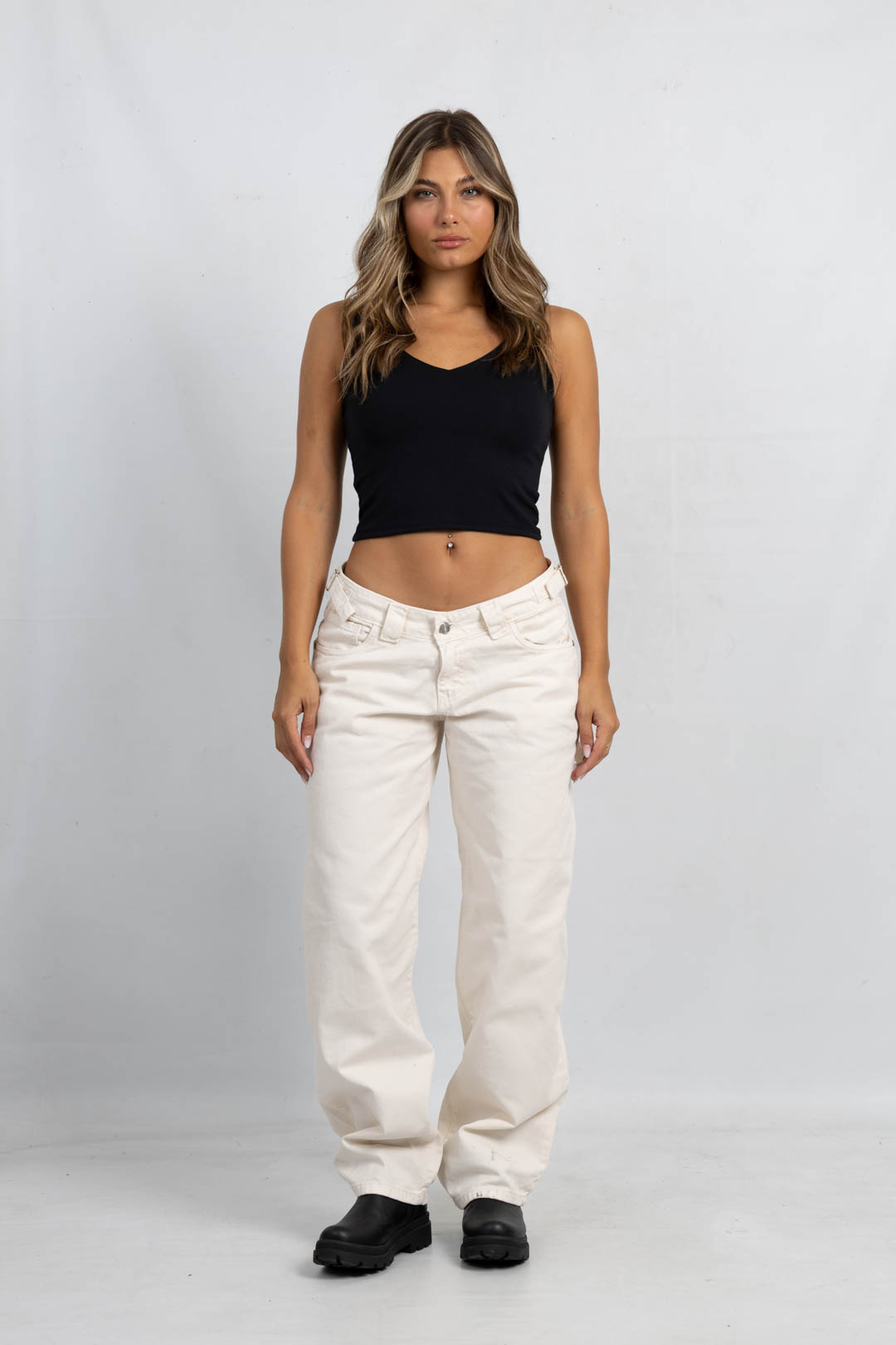 Art. 867 | Baggy Beige Con Hebilla TB