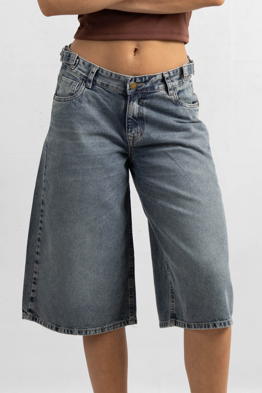 B-36 | Bermuda Oxido Nevado con hebilla