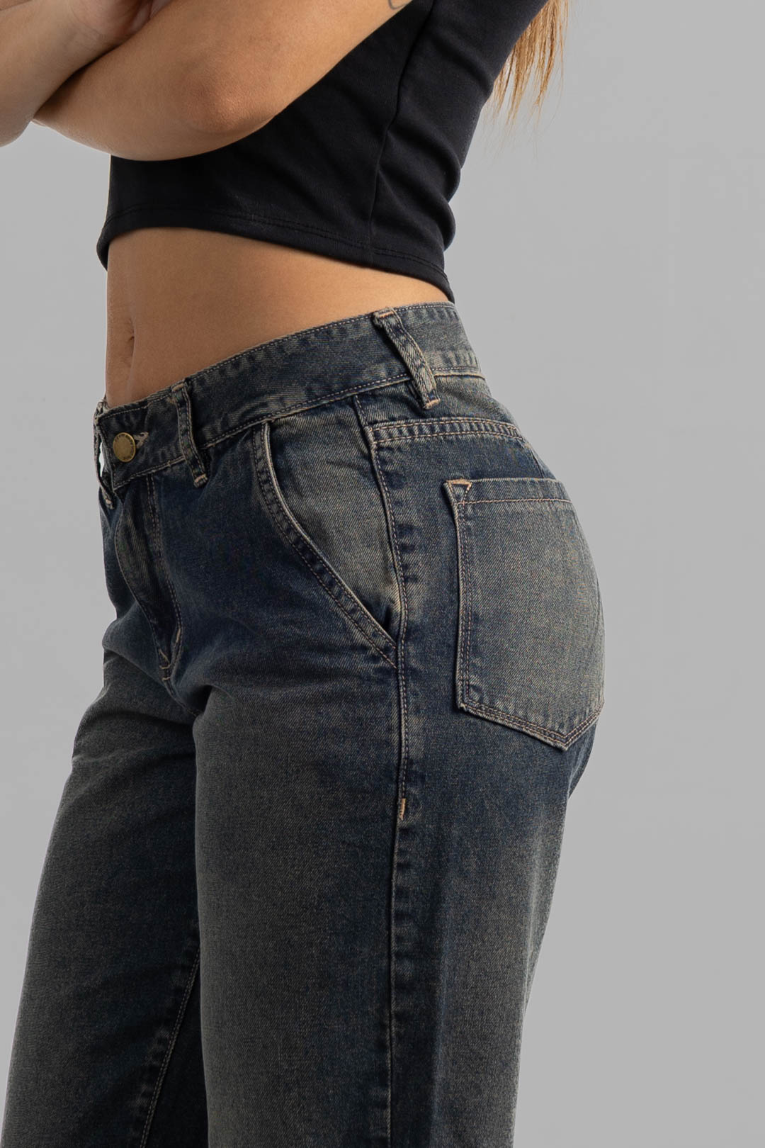 Art. 881 | Mom Slouchy oxido H/C TM