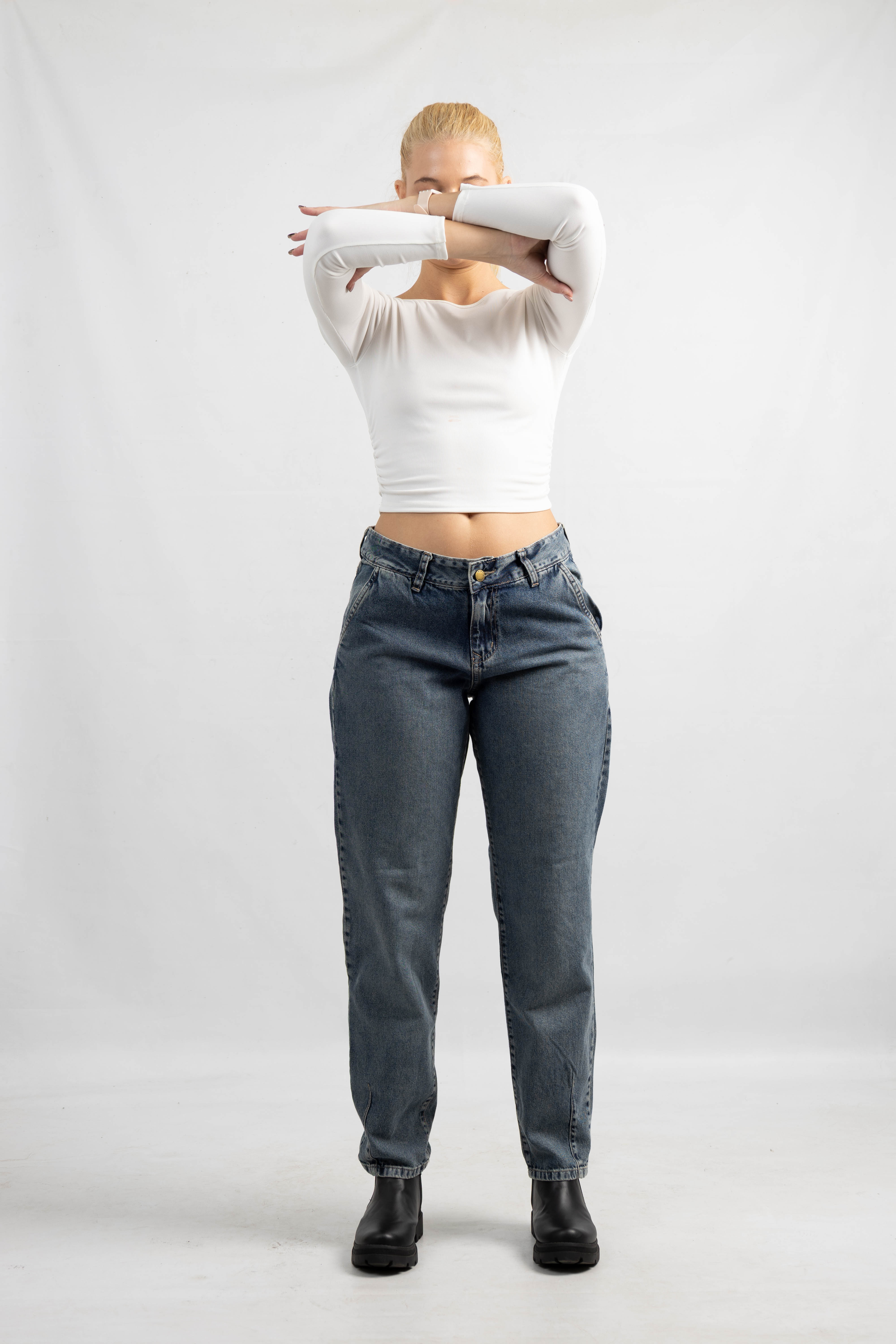 Art. 905 | Mom Slouchy Oxido Nevado TM