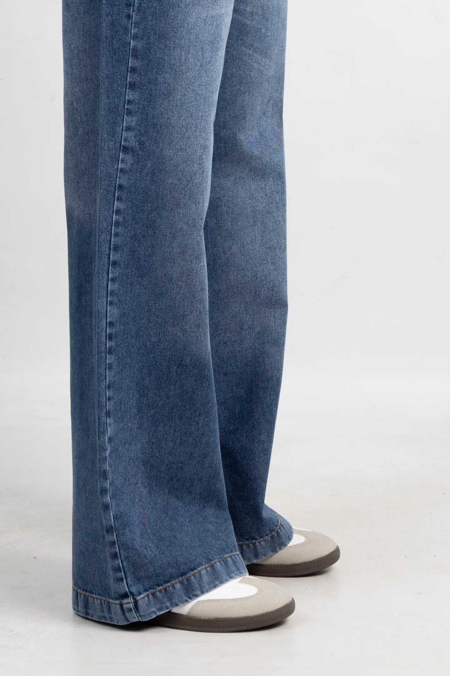 Art. 935 Wide leg Nevado tachitas bolsillo HN TB