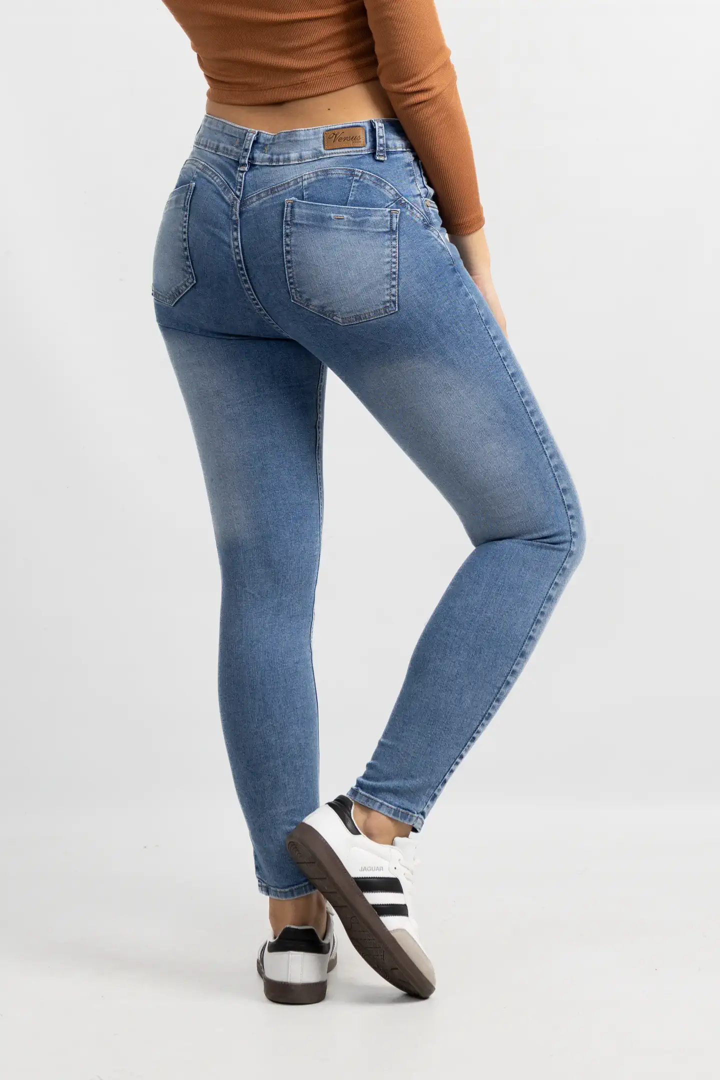 Art. 910 | Chupin Push Up Cor Colombiano Nevado TM