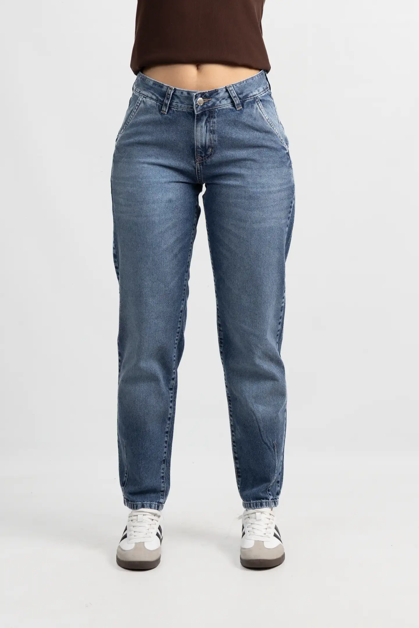Art. 920 | Mom Slouchy Nevado Oscuro TM