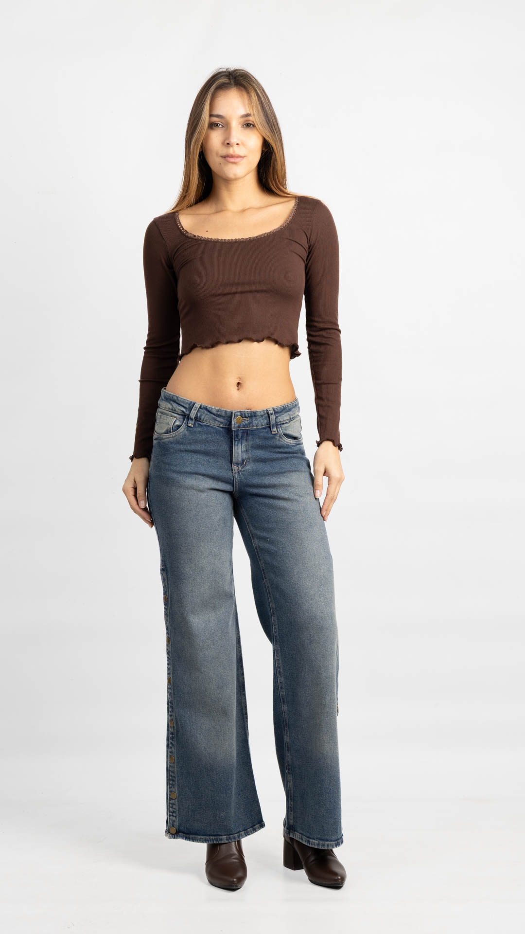 Art. 947 | Wide leg Oxido Semi-elastizado con Broche TM