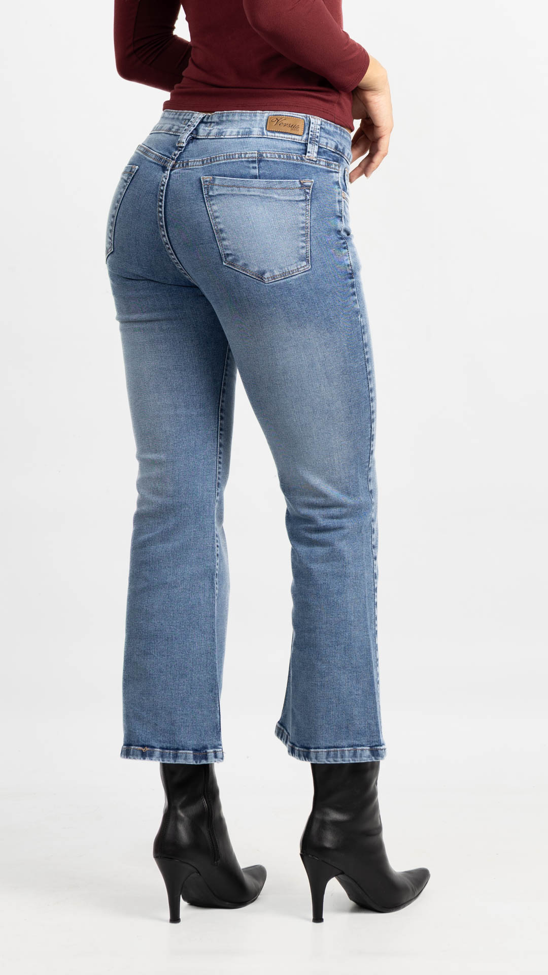 Art. 915 Art. 915 | Oxford Corto Clasico Nevado HC TM