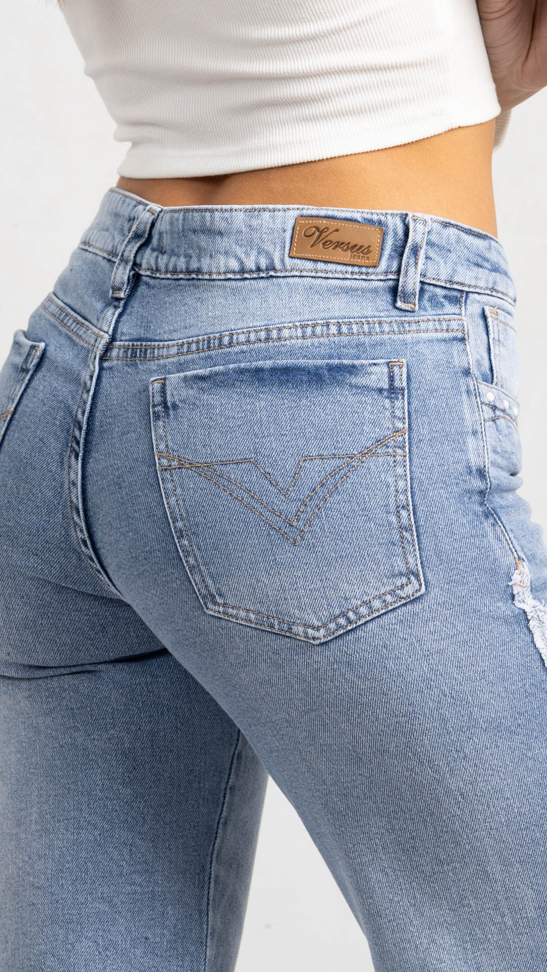 Art. 962 | Wide leg Nevado Semi-Elastizado franja costados desfl. TM