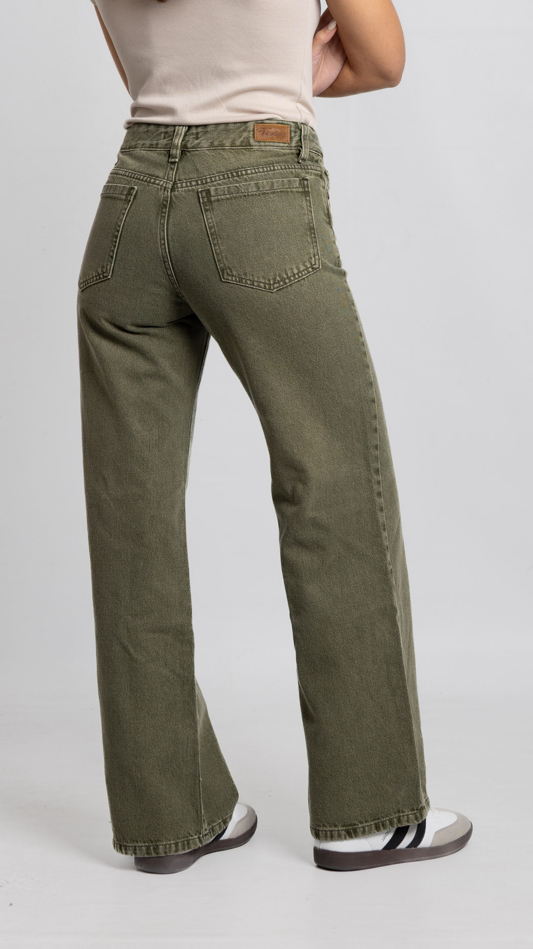 Art. 978 | Wide leg Matcha Clasico TM