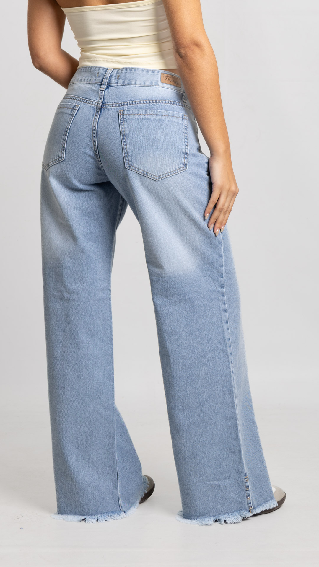 Art. 975 | Wide leg Nevado Claro Desflecado TB
