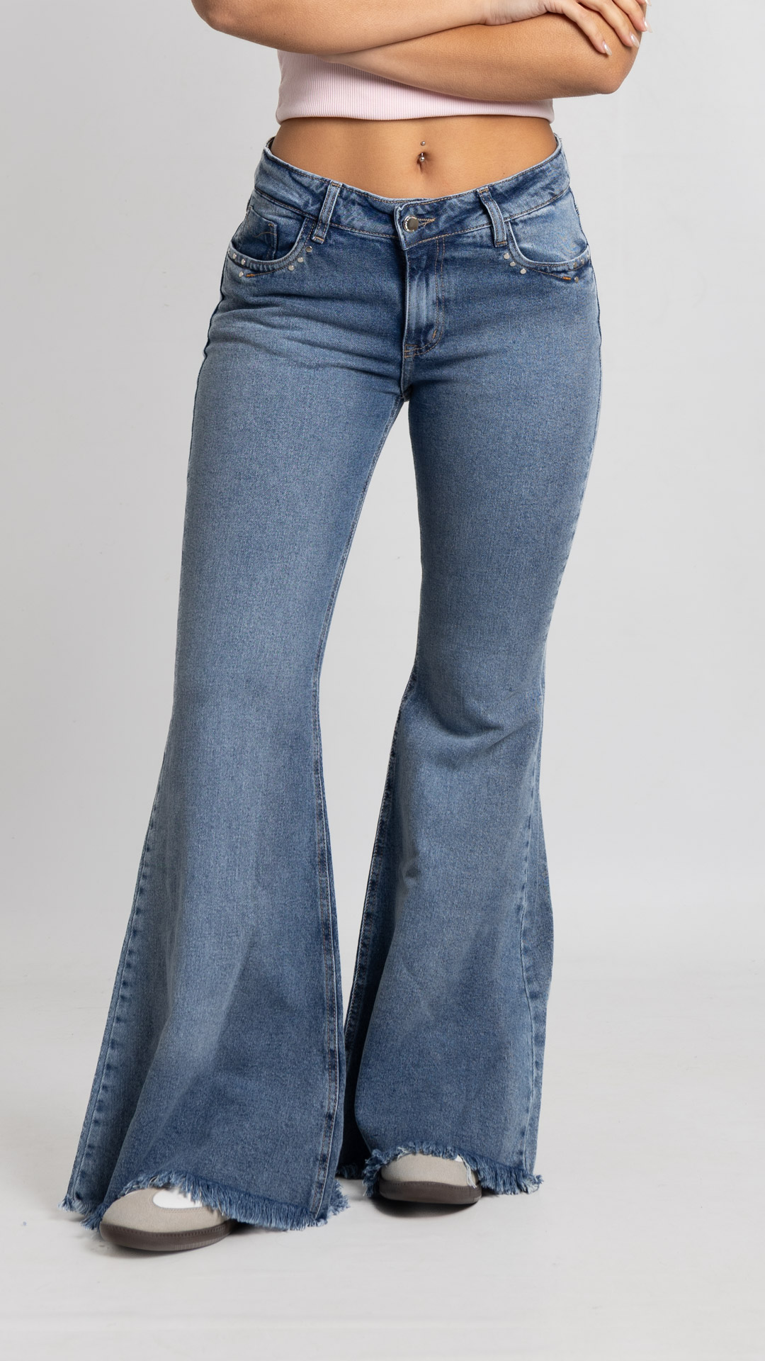 Art. 983 | Mega Oxford Nevado con tachitas bolsillos TB
