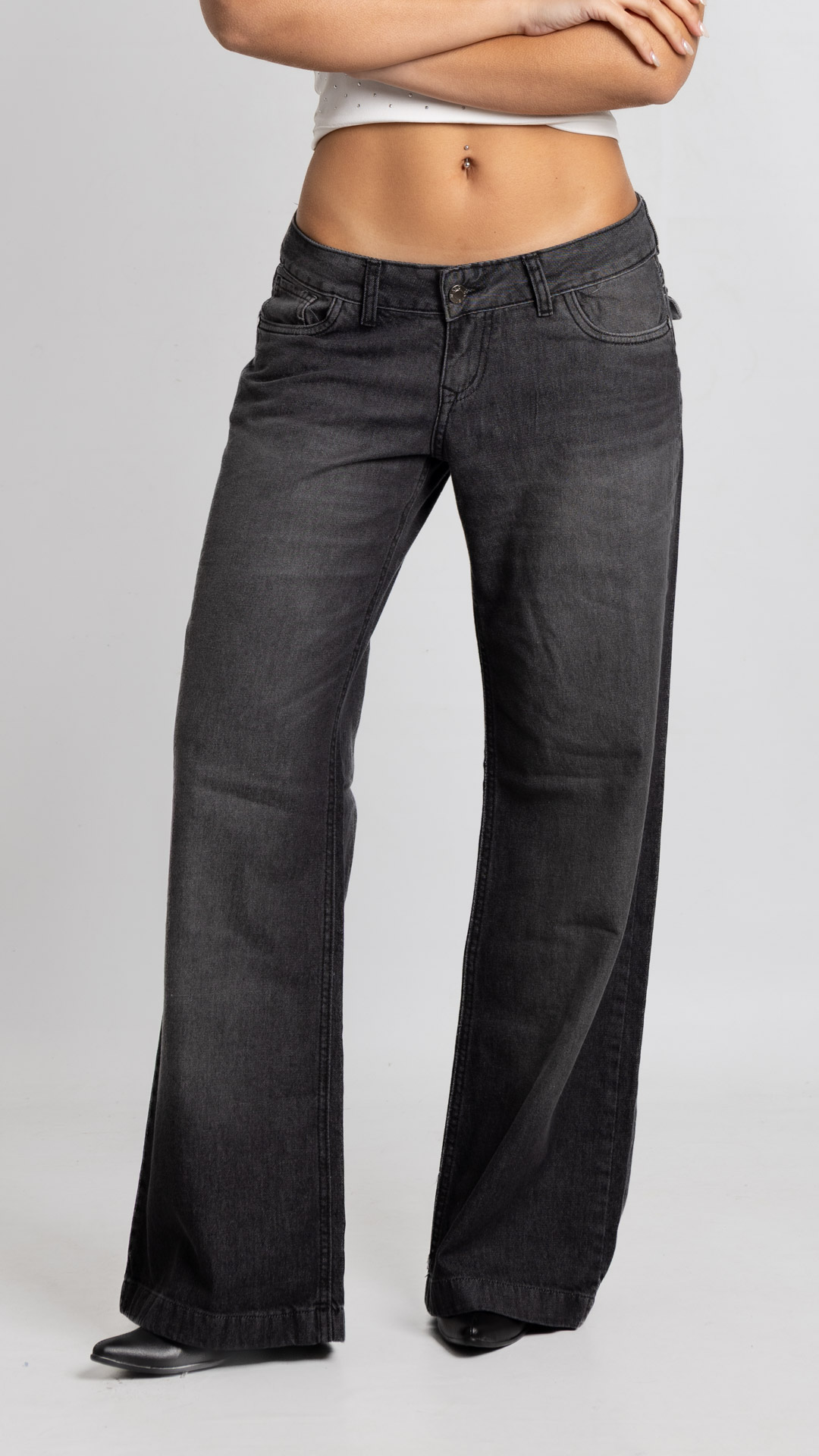Art. 982 | Wide leg Gris Oscuro con tapa ETB