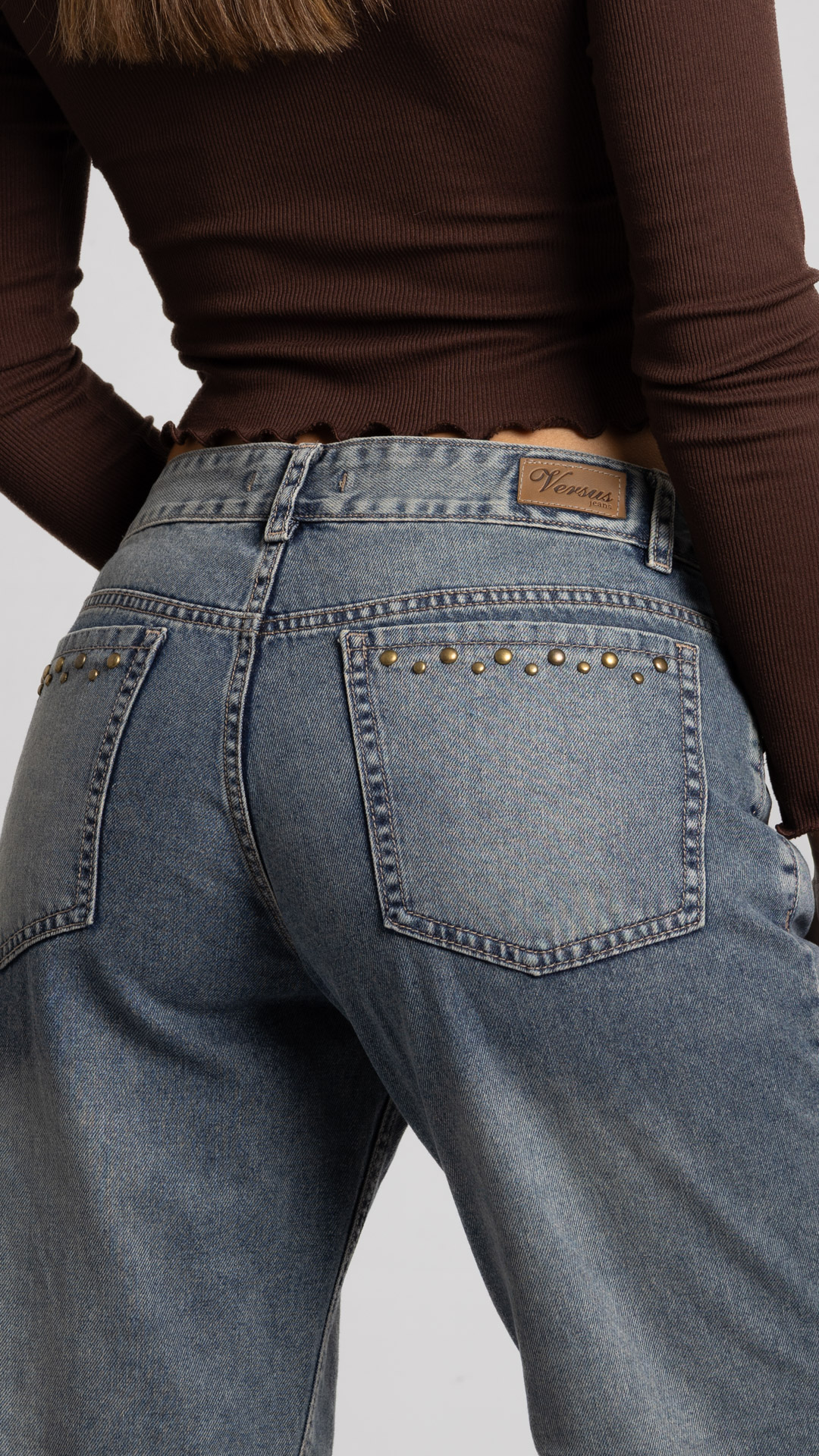 Art. 984 | Cropped Oxido Nevado con tachitas bolsillos TM