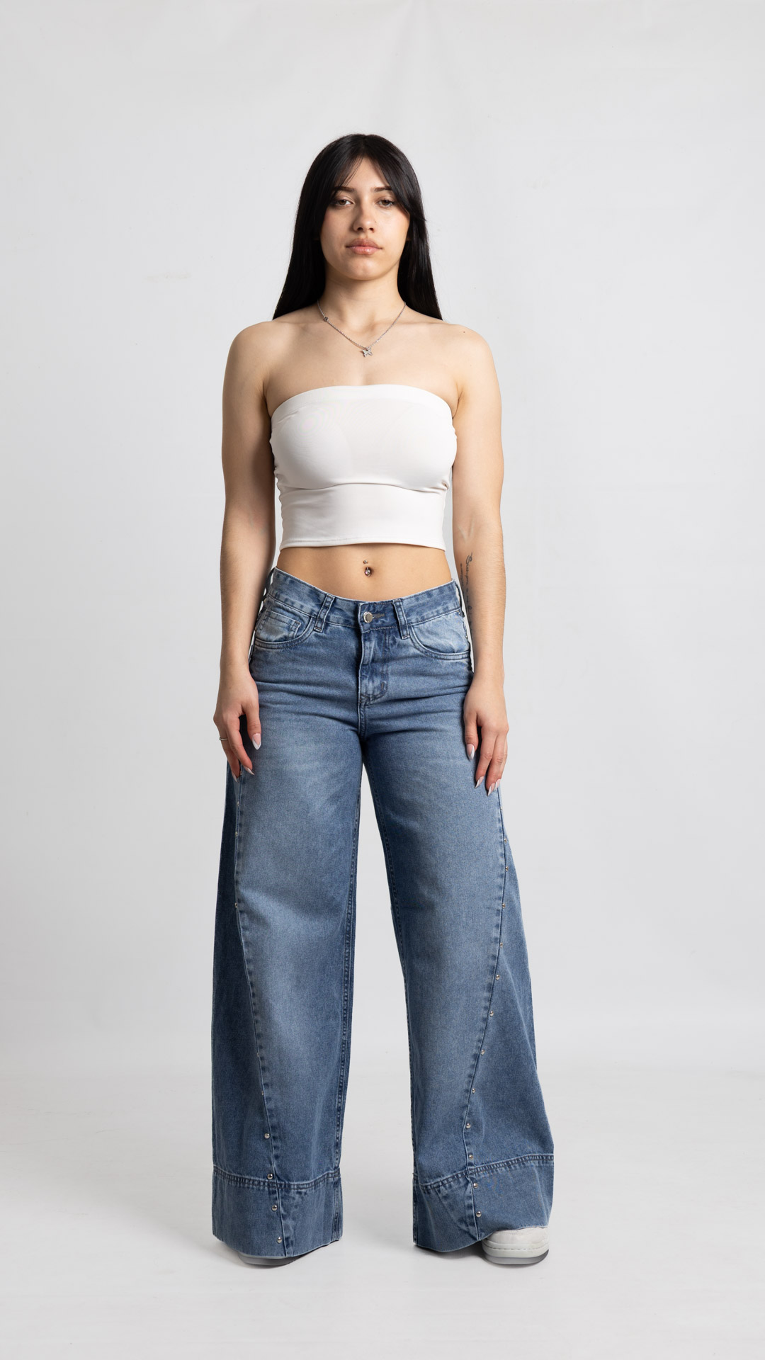 1004 Art. 1004 | Cutted Nevado con tachas al costado HG TA
