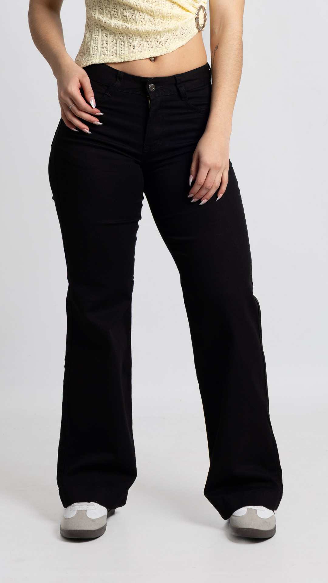 Art. 989 | Wide Leg Negro Elastizado TM