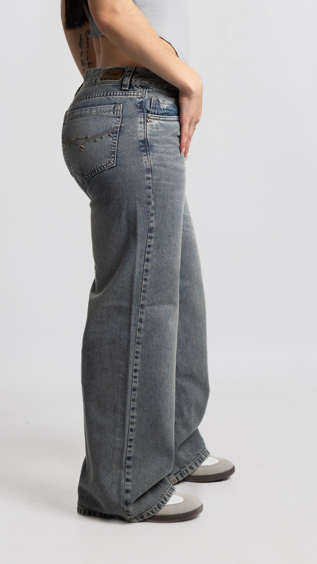 Art. 1009 | Wide Leg Oxido Nevado Detalle con tachitas ETB