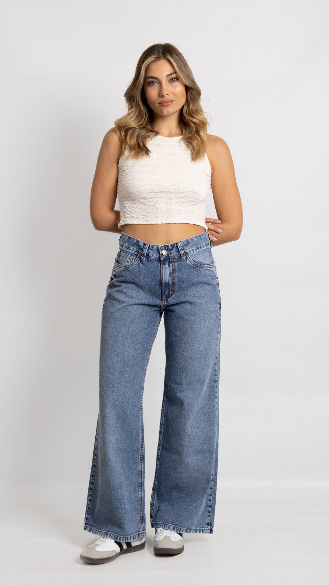 1013 Art. 1013 | Wide Leg Nevado con Tacha TA
